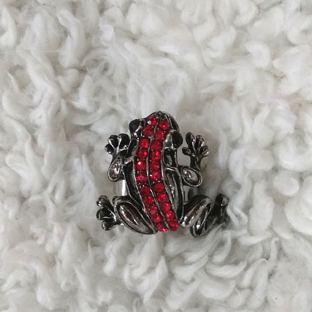 Adjustible Sparkling Frog Ring Red Jewelry